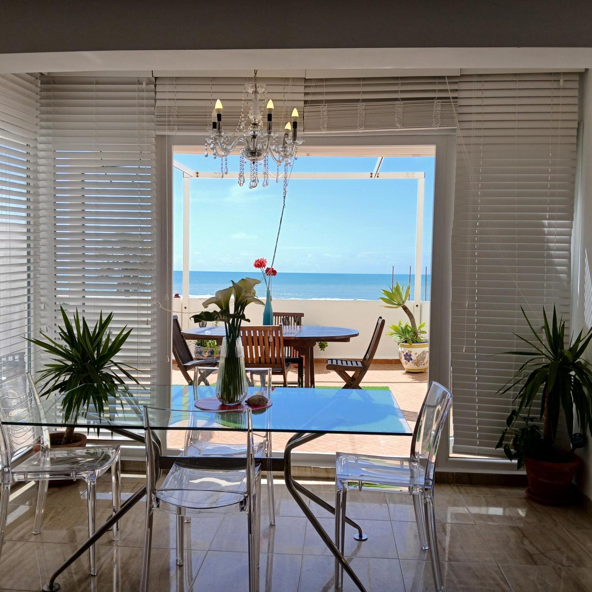 Amazing Frontal Beach Apartment #Traveller'S Awards2023 Кадис Экстерьер фото